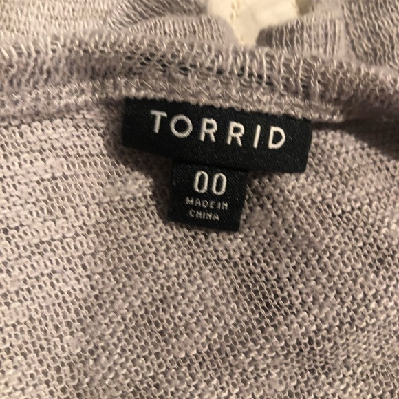Torrid Gray Three Quarter Sleeve Burnout Waterfall Front Cardigan Torrid Size 00 - Picture 10 of 12